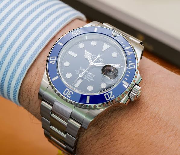 Rolex Submariner Date – "Smurf" Royal Blue Dial & Ceramic Bezel